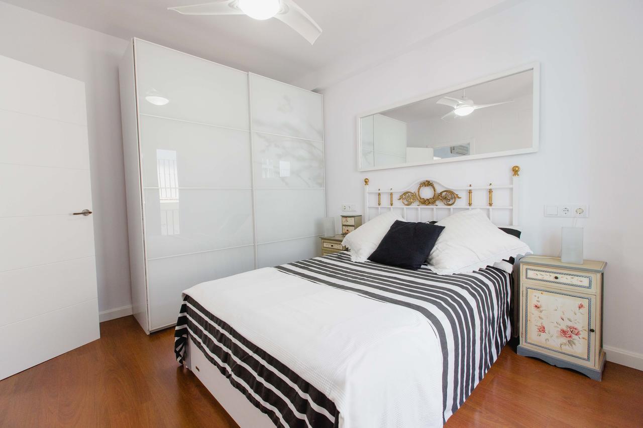 Apartamento A Un Pasito Del Mercado Cádiz Exterior photo